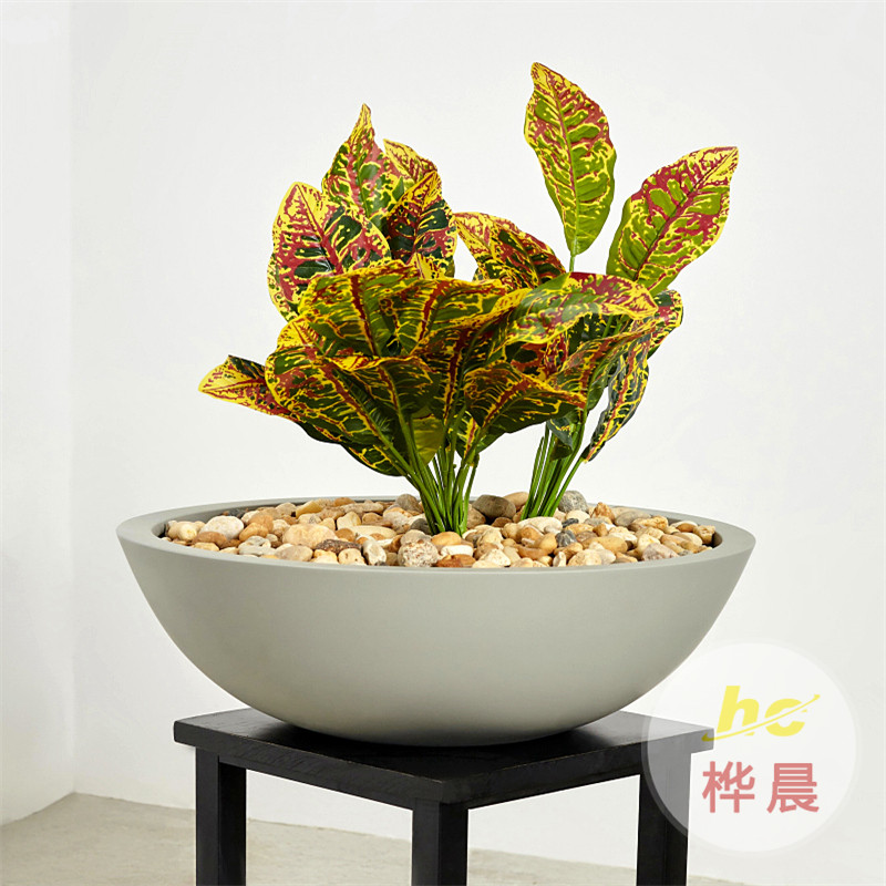 玻璃鋼花盆戶外長(zhǎng)方形市政公路高架橋懸掛花盆防曬玻璃鋼花箱廠家