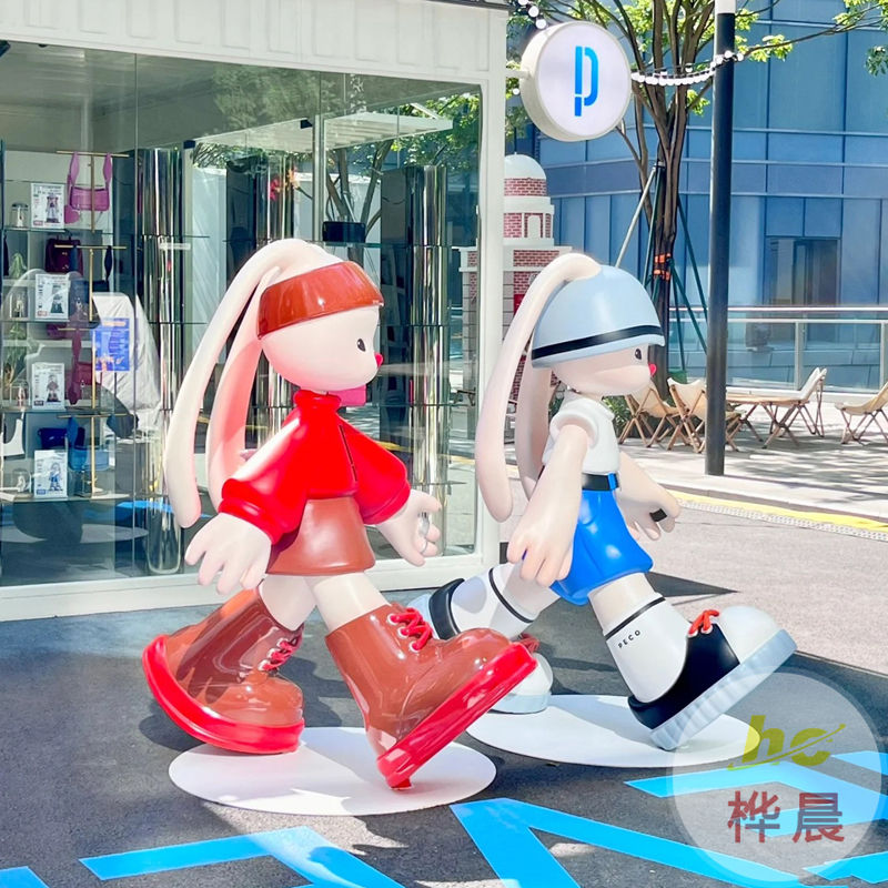 店鋪大門(mén)口商場(chǎng)美陳大型吉祥物公仔玩偶招財(cái)貓卡通玻璃鋼雕塑定制