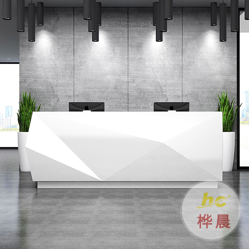 酒店美陳商場(chǎng)服務(wù)前臺(tái)玻璃鋼辦公家具創(chuàng)意藝術(shù)波浪形吧臺(tái)生產(chǎn)廠家